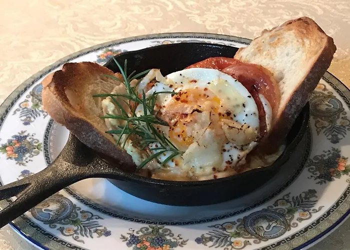 Parsonage Inn Bed And Breakfast Saint Michaels