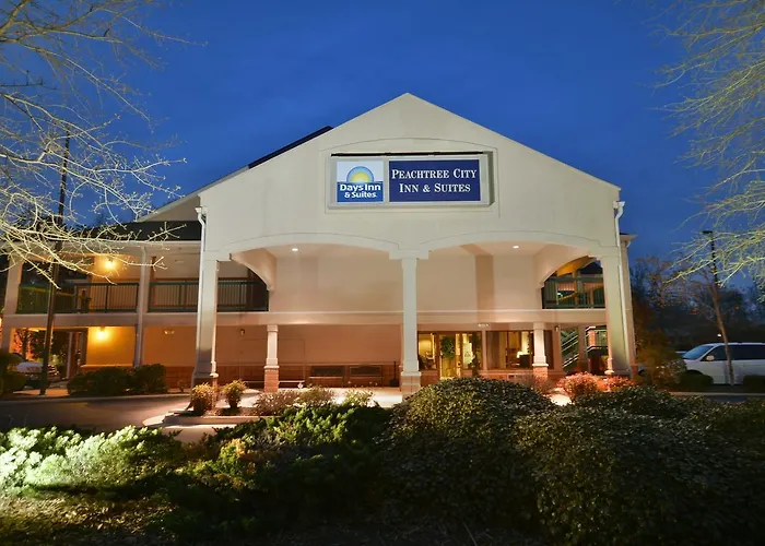 Days Inn & Suites By Wyndham Peachtree City