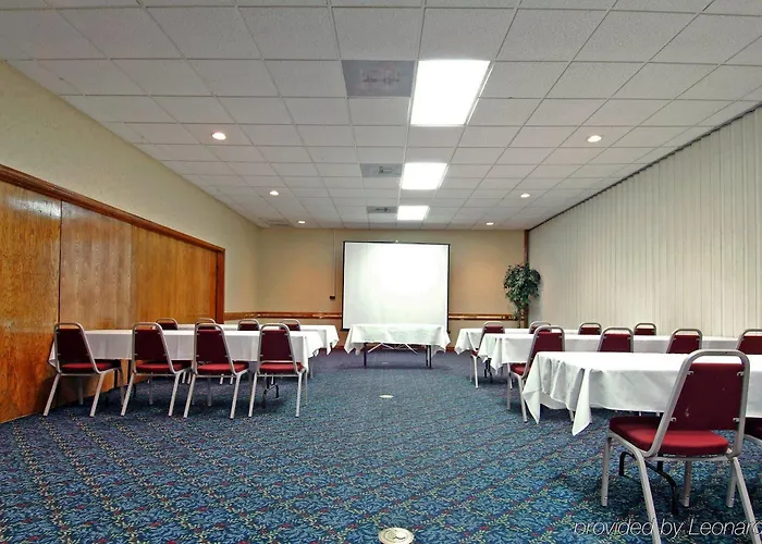 Palm Aire Hotel And Suites Weslaco