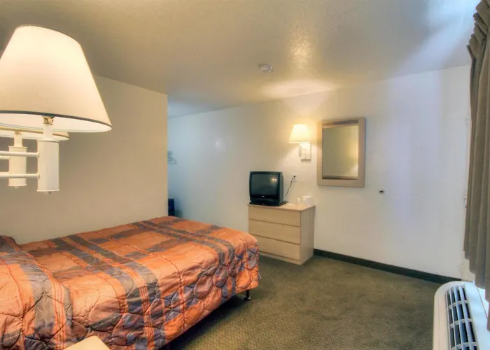 Rodeway Inn Las Cruces