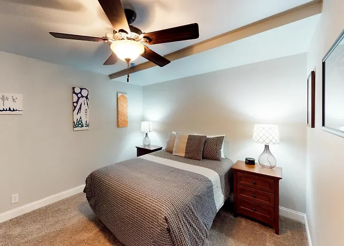 North 413 Apartment Girdwood