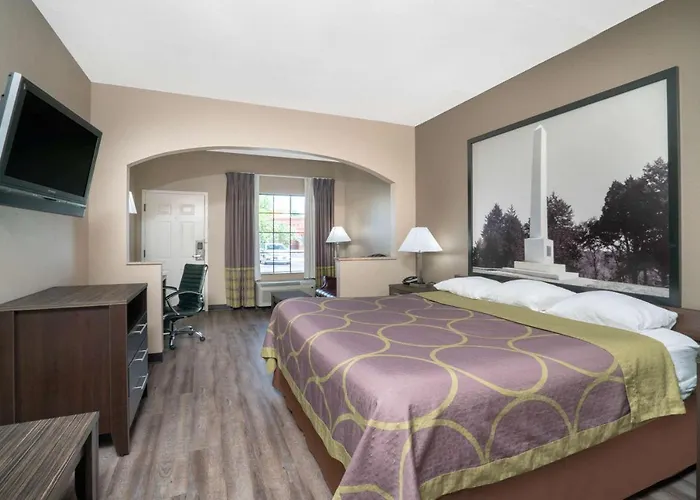 Super 8 By Wyndham Murfreesboro