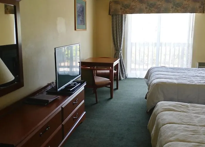 Palace Inn & Suites Lincoln City