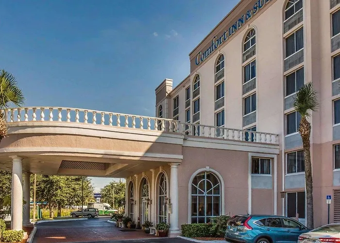 Comfort Inn & Suites Lakeland North I-4