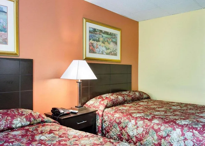 Econolodge Framingham-Boston