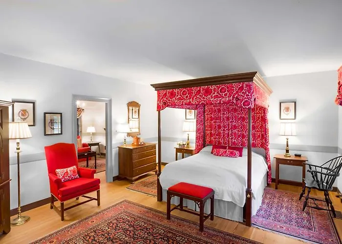 Colonial Houses Historic Lodging Williamsburg