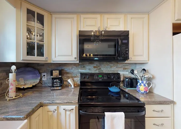 Oaks Landing 4 Apartment Clearwater Beach