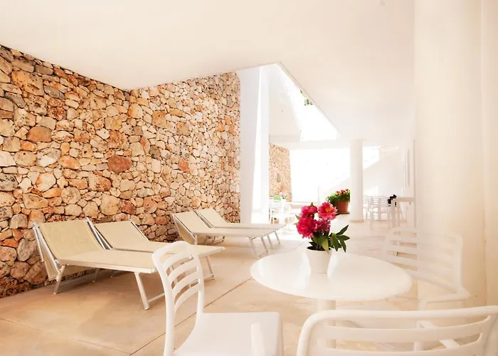 Marina Di Pescoluse Hotels