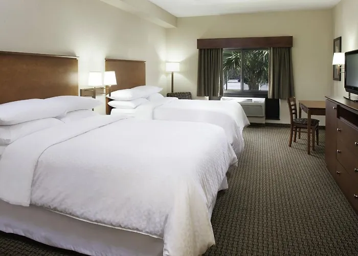 Four Points By Sheraton Fort Myers Airport