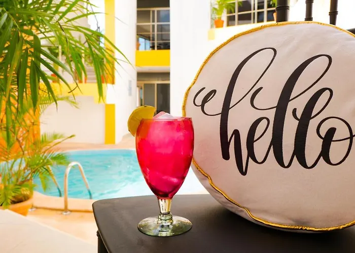 Sunset Isla Mujeres Aparthotel