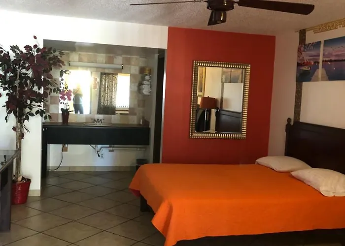 Lago Motor Inn Lake Worth Beach