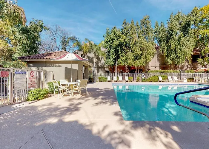 Villages North Scottsdale