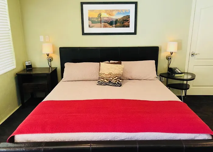 Queen'S Inn By The River Oakhurst