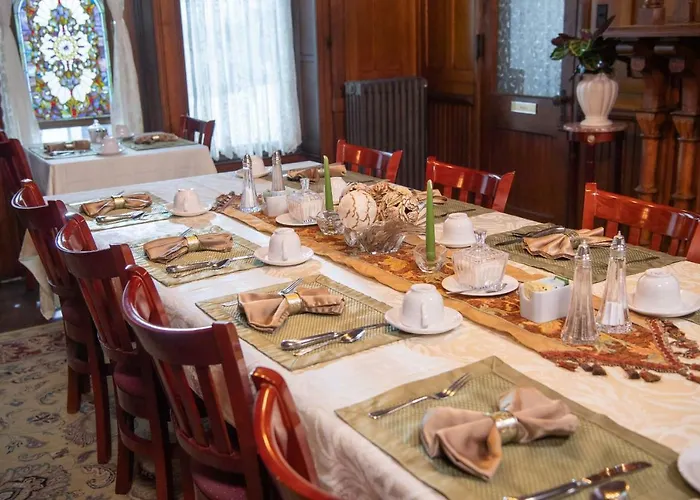 Spencer House Bed & Breakfast Erie