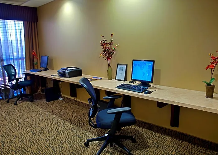 Spark By Hilton Phoenix East Mesa