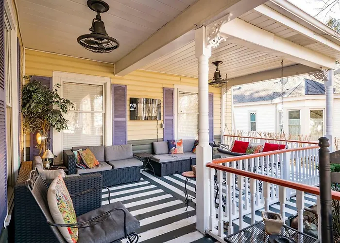 Montgomery Inn Bnb Versailles