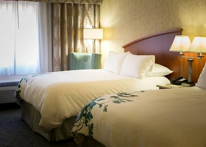 Wingate By Wyndham Elkins Hotel