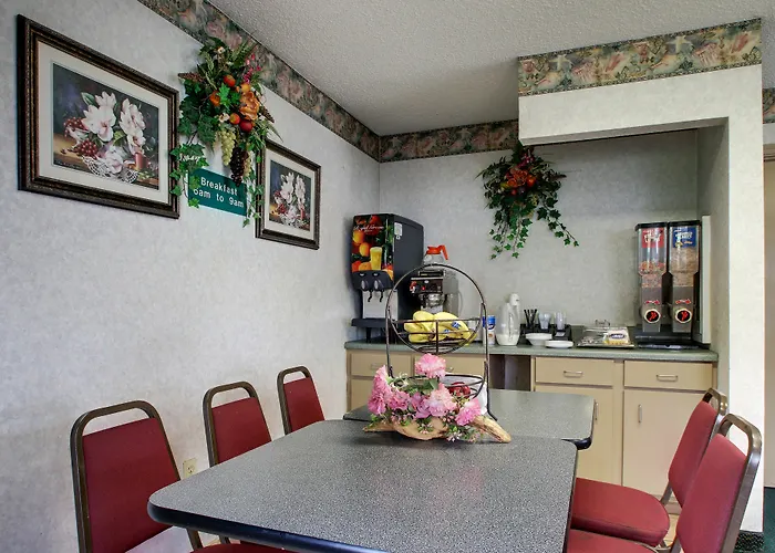 Key West Inn Montgomery