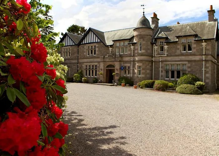 Forres Hotels