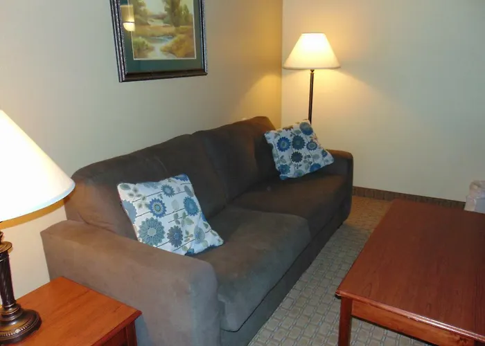 Horse Creek Inn McCook