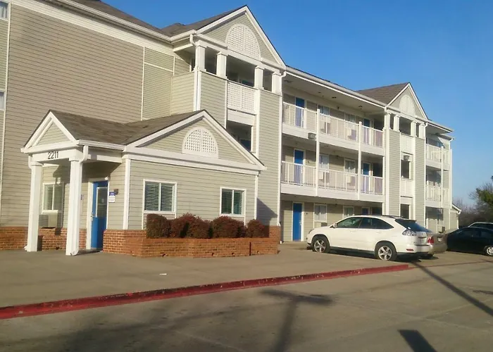 Intown Suites Extended Stay Arlington Tx - Six Flags