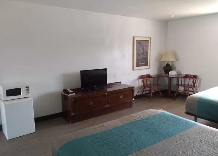 Road Runner Lodge Cortez