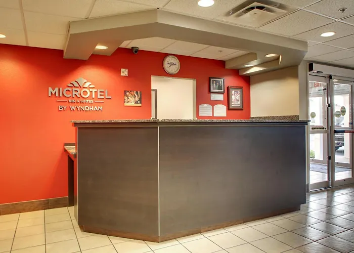 Microtel Inn & Suites By Wyndham Tuscaloosa