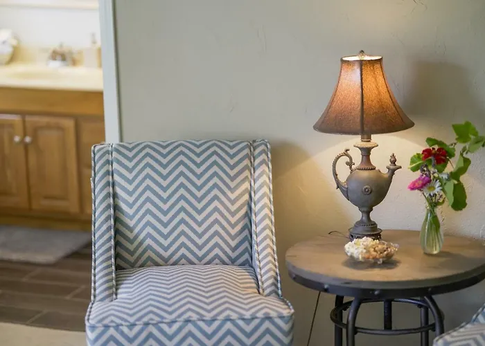 Warm Springs Inn & Winery Sunnyslope