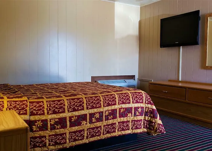 Grand Motel Hastings