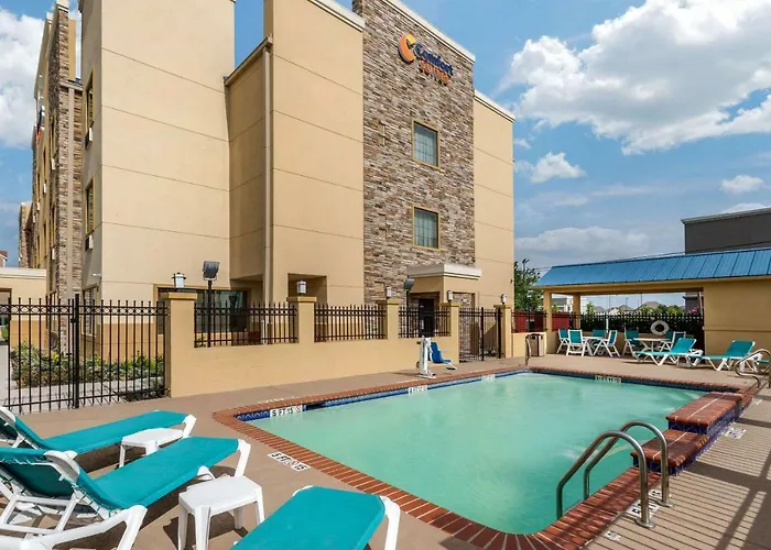 Comfort Suites Baytown I - 10