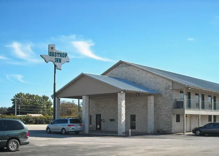 Bastrop Inn