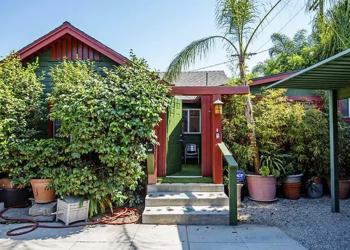 Stylish House Close To Huntington Gardens Pasadena