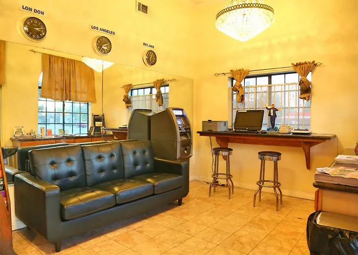 Travelodge By Wyndham Pasadena Central