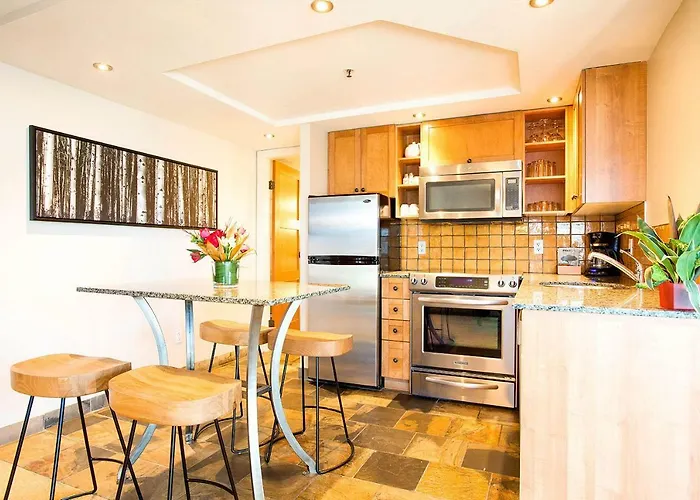 Sundial Hotel Whistler