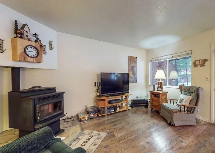 Dancing Bear Condo McCall