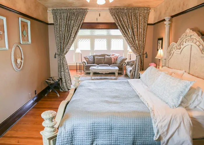 Iron Horse Inn Granbury