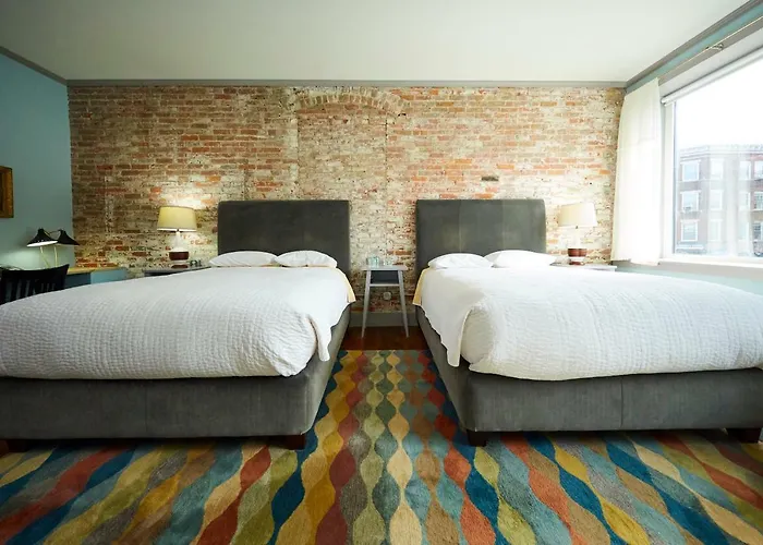 Hotel On North Pittsfield