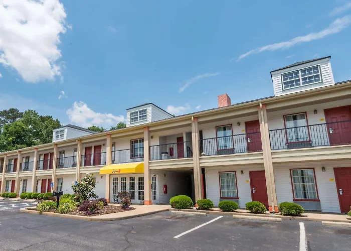 Super 8 By Wyndham Alexander City