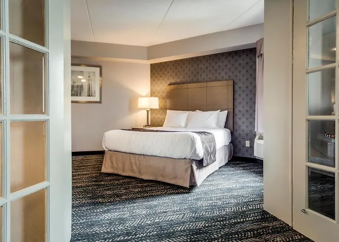 Monte Carlo Inn Brampton