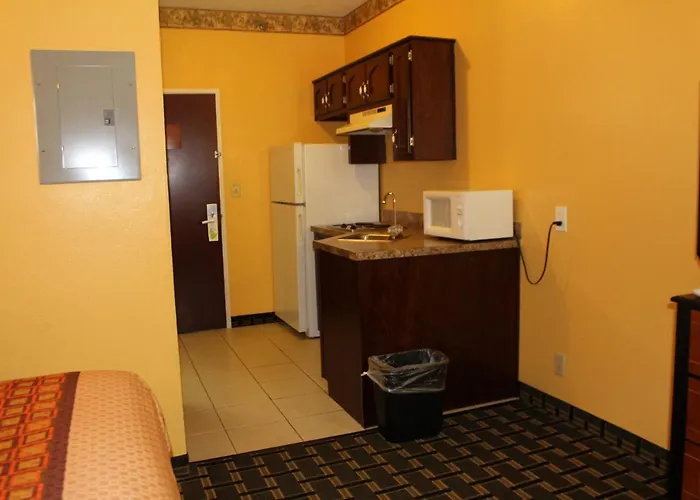 Magnolia Inn And Suites Southaven