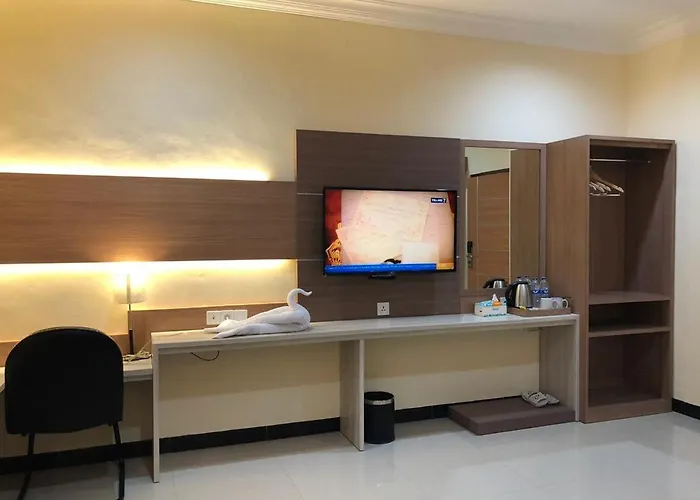 Flores Hotels