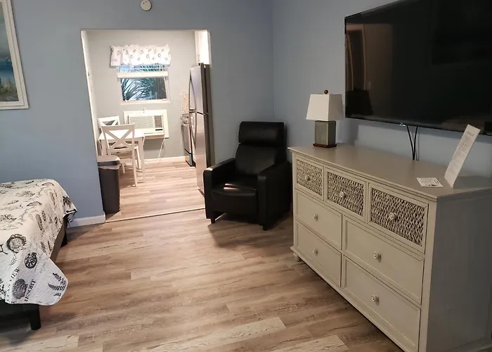 Ashley Brooke Beach Resort Deerfield Beach