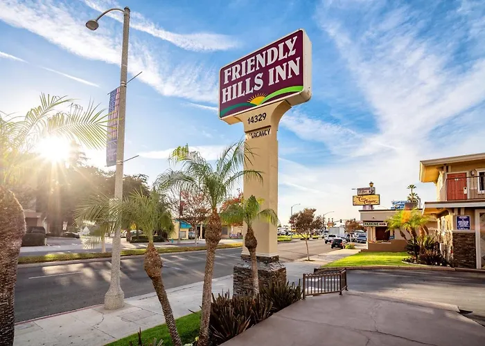 Friendly Hills Inn - Whittier, Los Angeles