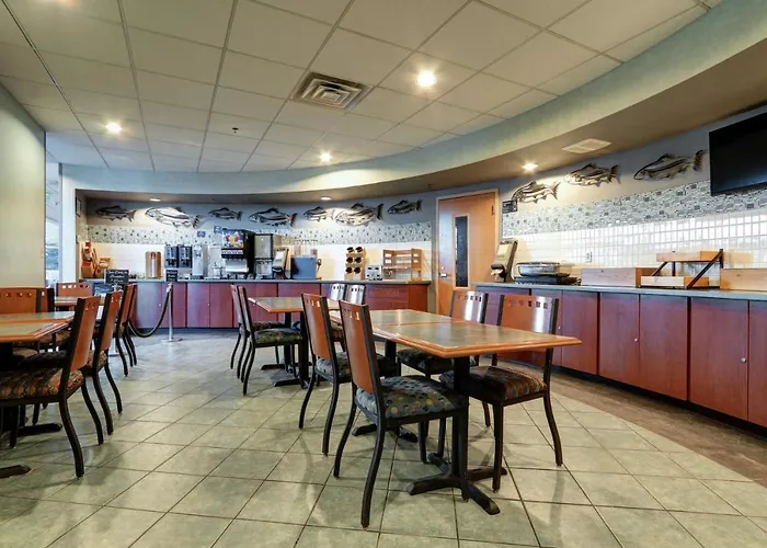 Dimond Center Hotel Anchorage