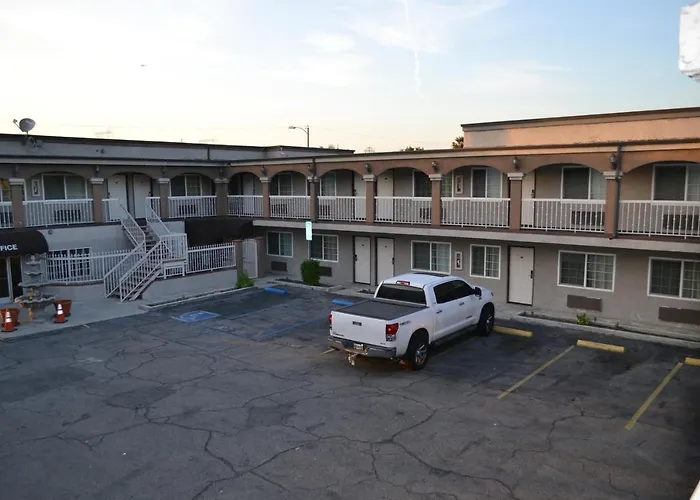 Bell Gardens Inn Los Angeles - Bell Gardens