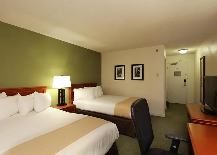 Holiday Inn Athens - University Area