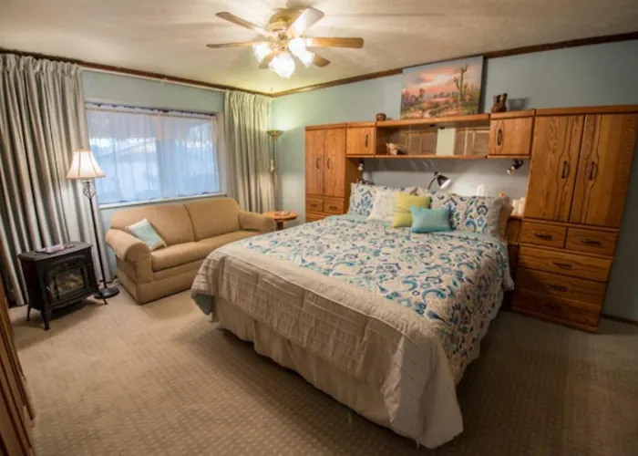 Canyon Colors Bed And Breakfast Page