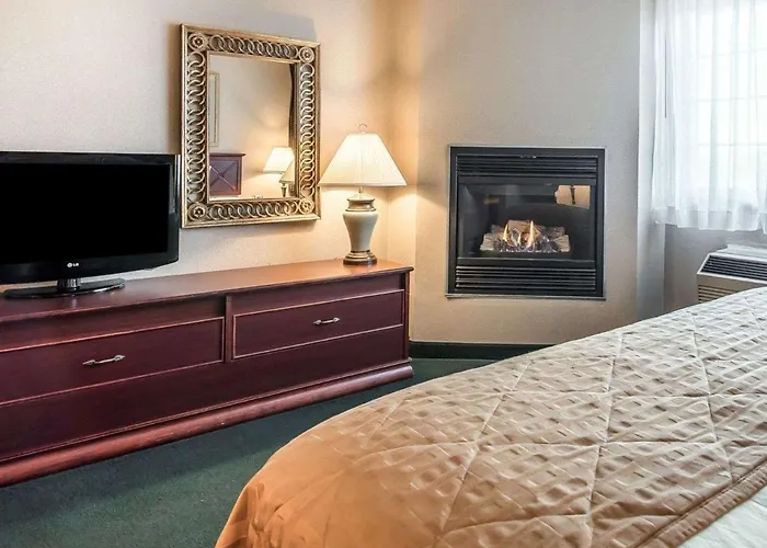 The Marx Hotel - Downtown - University Area Oneonta