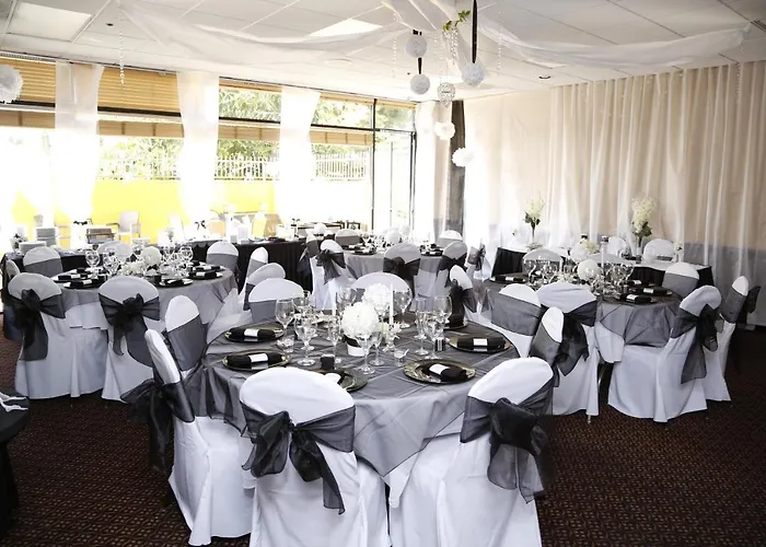 Holiday Inn Long Beach-Downtown Area