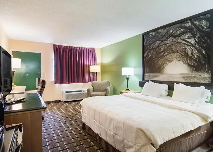 Americas Best Value Inn Darien